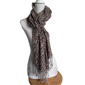 Dimri Cheetah Print Scarf